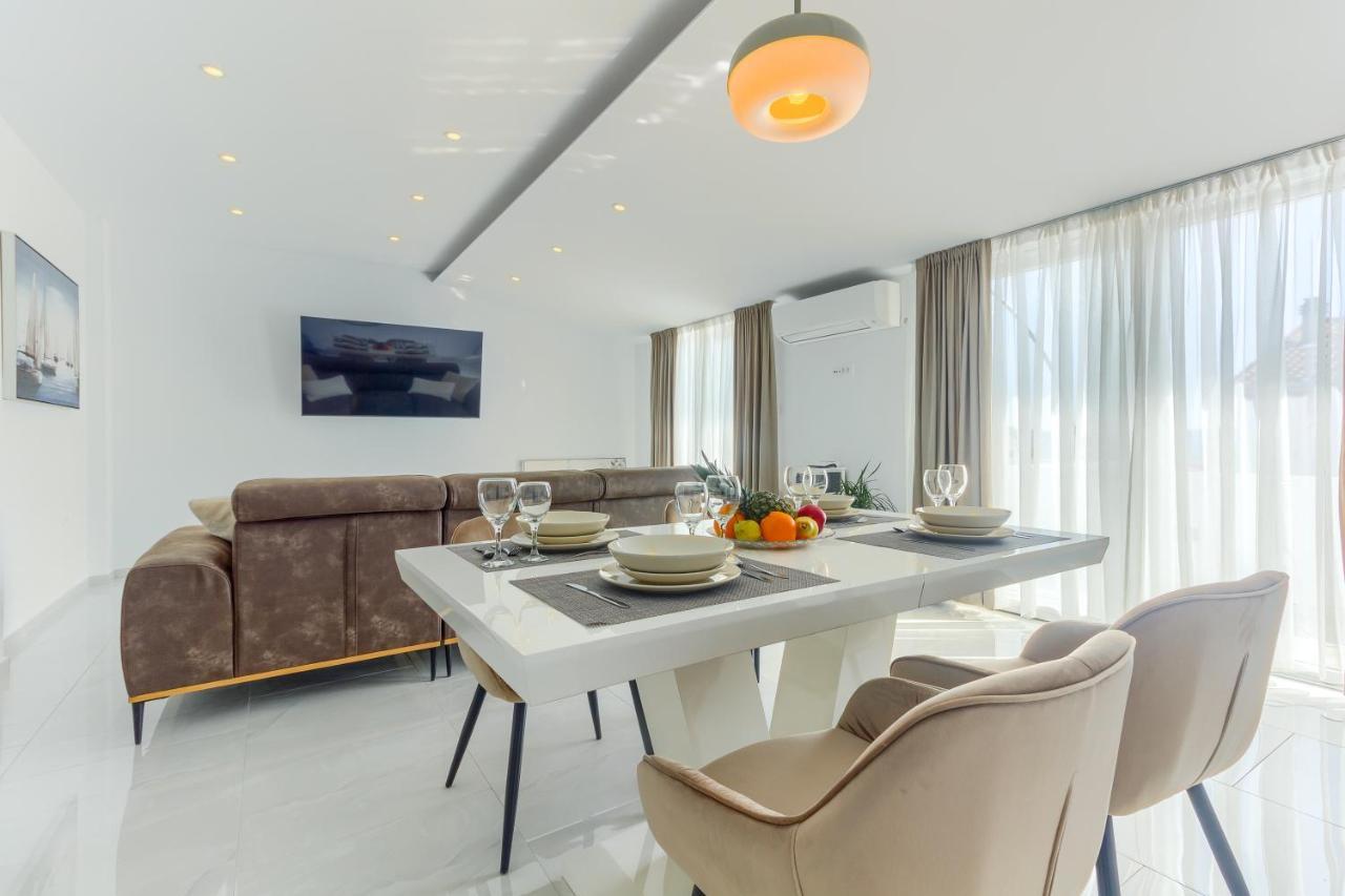 3Rd Floor Apartman คาชเตลา ภายนอก รูปภาพ
