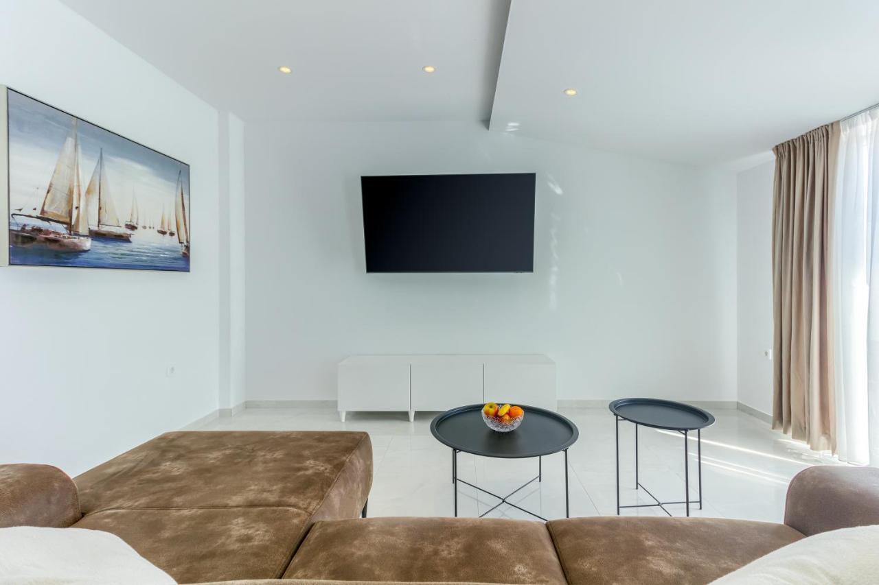 3Rd Floor Apartman คาชเตลา ภายนอก รูปภาพ