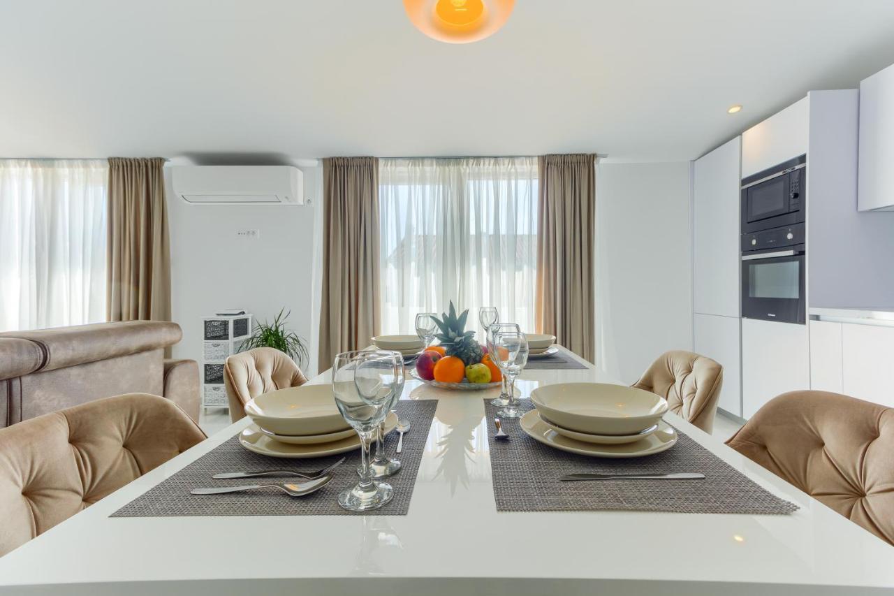 3Rd Floor Apartman คาชเตลา ภายนอก รูปภาพ